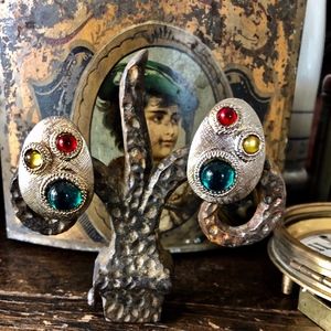 VINTAGE FRENCH GRIPOIX PIERCED EARRINGS